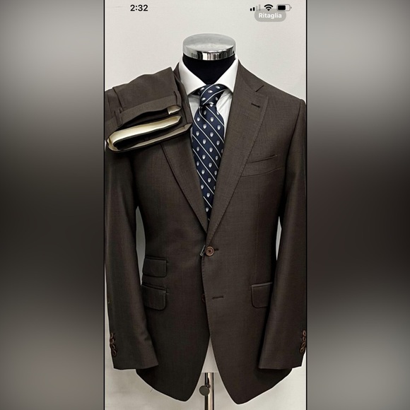 Brown notch lapel wool suit